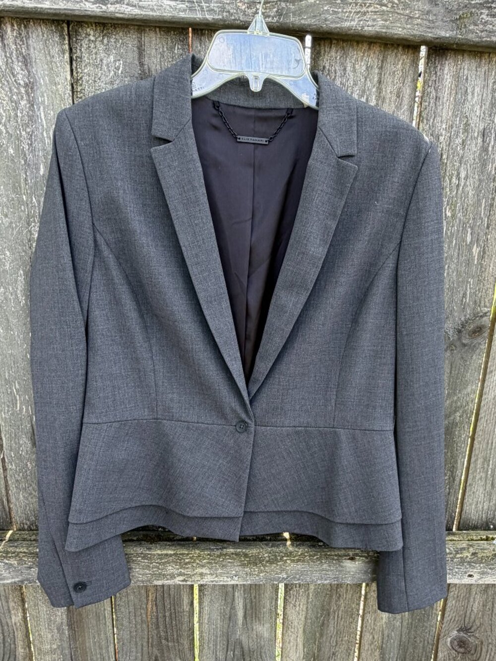 ELIE TAHARI Charcoal Gray Peplum Tweedy All Year Wool Lined Suit Jacket 12 M